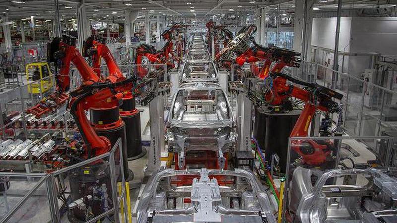 Tesla начнет производство электромобилей в Китае