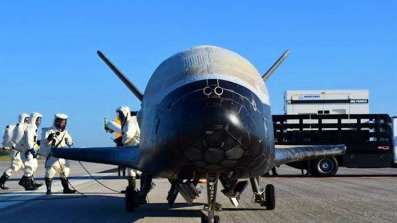 Космический самолет ВВС X-37B приземляется после рекордных 780 дней на орбите