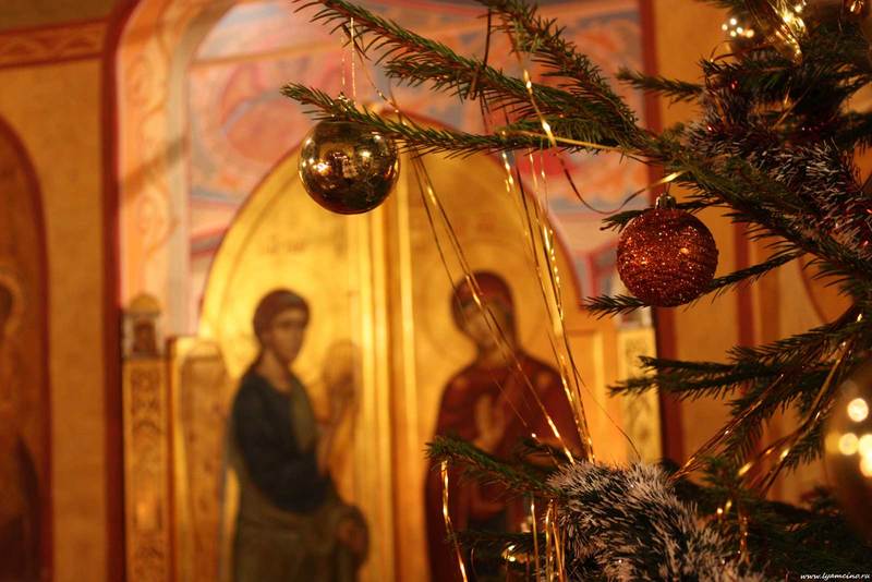 Как отметить Новый год православному: советы Церкви