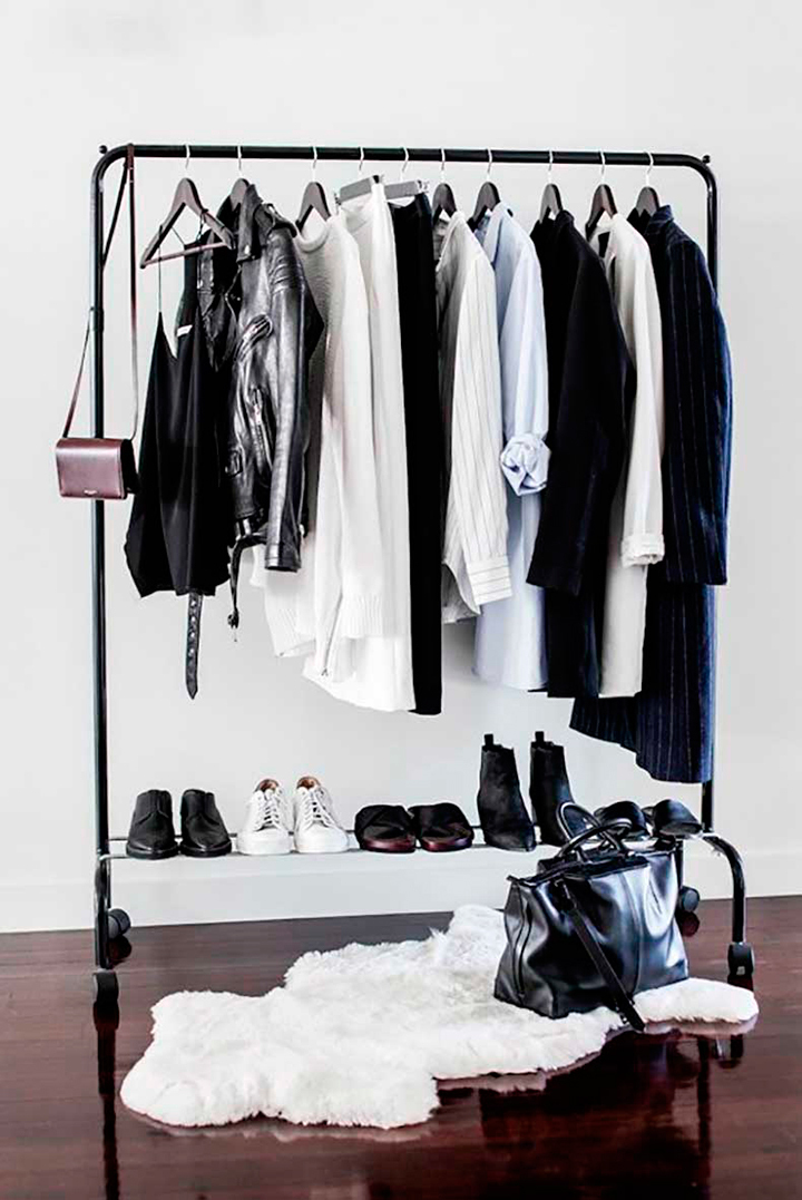 Капсульный гардероб: стильный тренд и экономия на одежде
