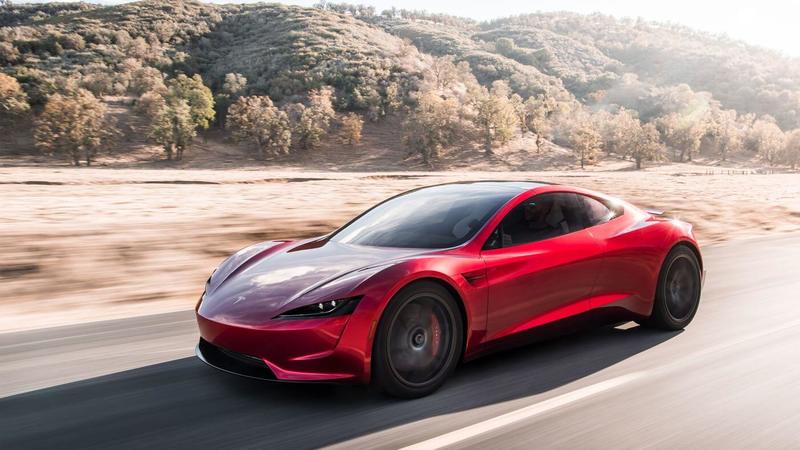 Тесла переносит Roadster на 2022 год