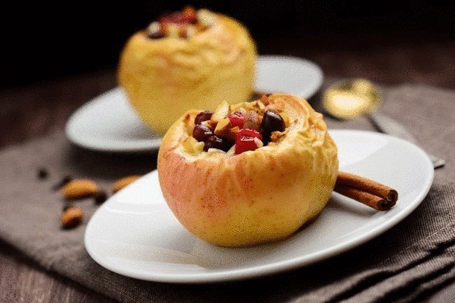 3 десерта из яблок: удовольствие и ноль калорий 