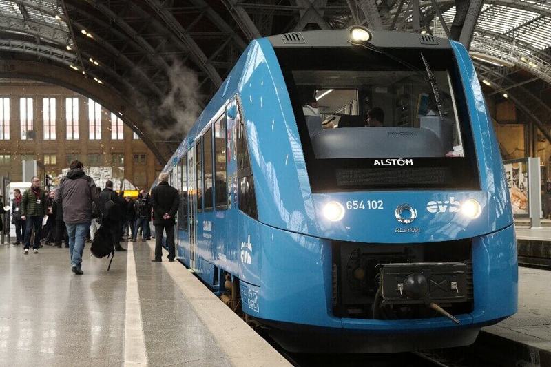 Французская железнодорожная компания заказала 12 водородных поездов