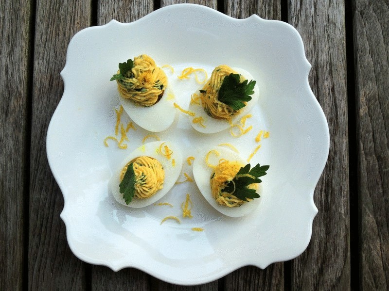 26 вариантов начинки для фаршированных яиц