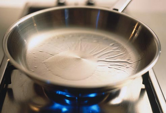 Масло без гари и запаха: на каком масле лучше жарить, тушить и запекать
