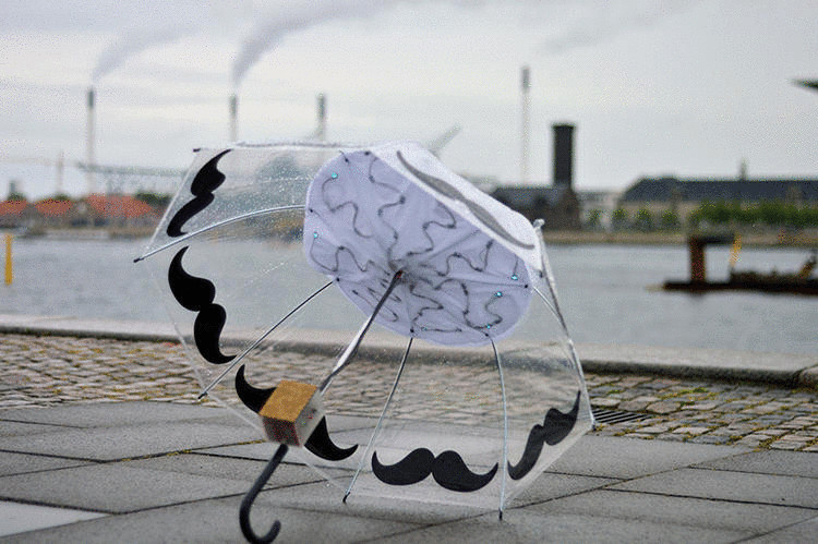 Умный зонтик отслеживает загрязнение воздуха